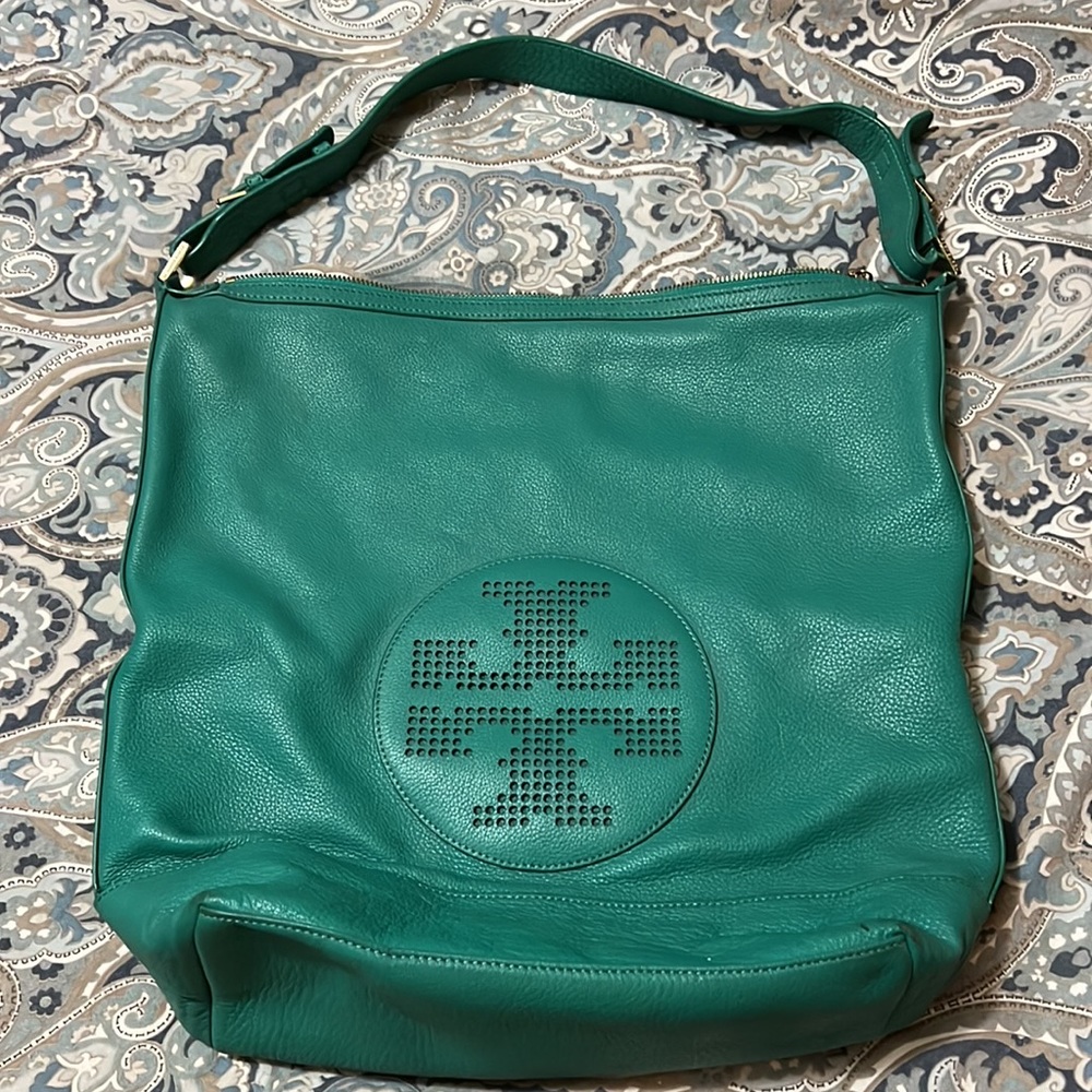 GUC Tory Burch purse and wallet set